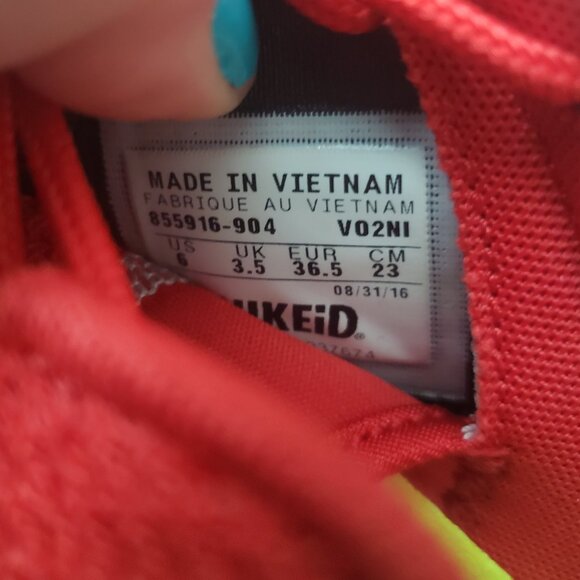 Nike ID Roshe Run American Flag Shoes - Picture 7 of 7